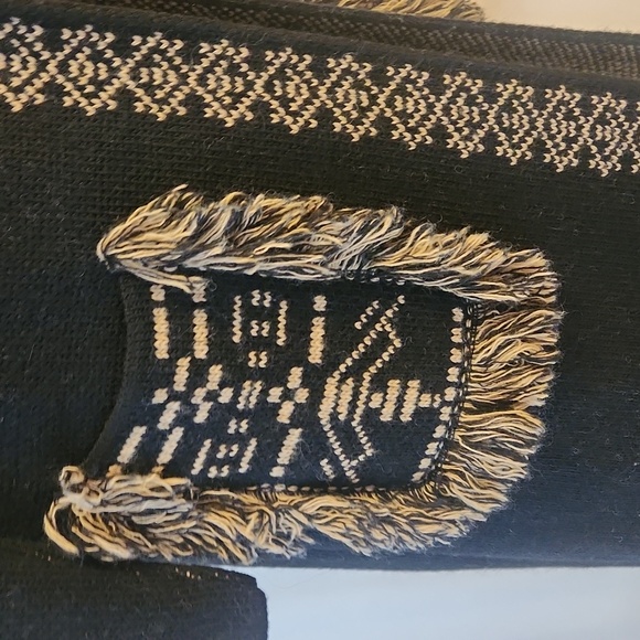 Made in Italy trendy sweater coat, black/camel size small - Picture 2 of 7